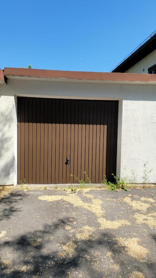 Eg Links-Wunderschoene 70M Grosse 2-Zimmer City Wohnung Naehe Salzburg 弗赖拉辛 外观 照片