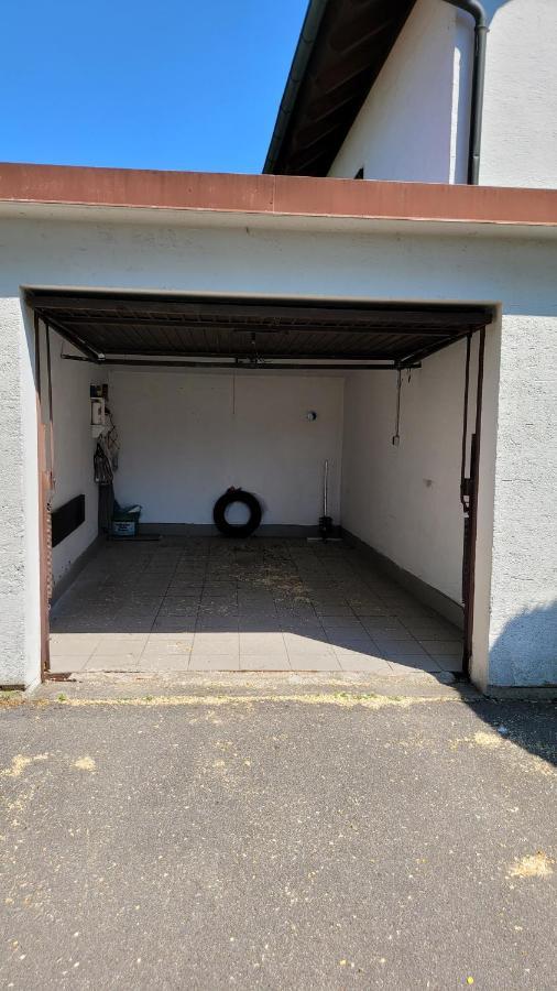 Eg Links-Wunderschoene 70M Grosse 2-Zimmer City Wohnung Naehe Salzburg 弗赖拉辛 外观 照片